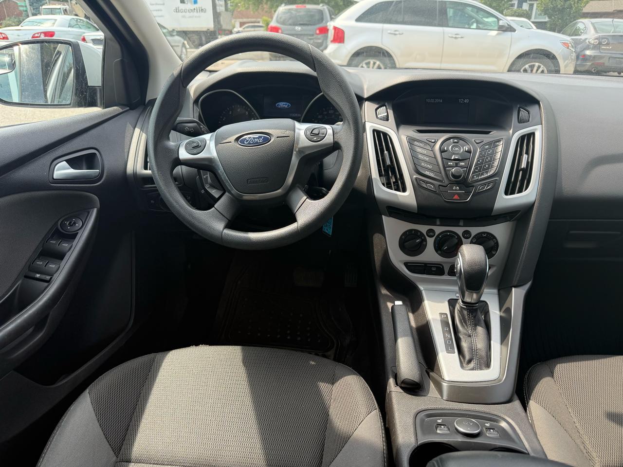 2014 Ford Focus SE Photo