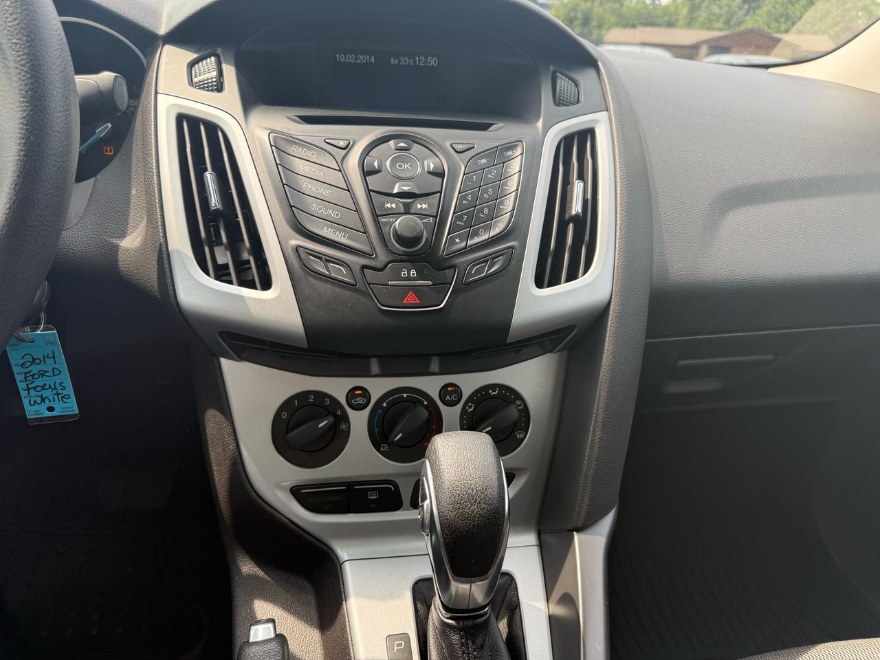 2014 Ford Focus SE Photo