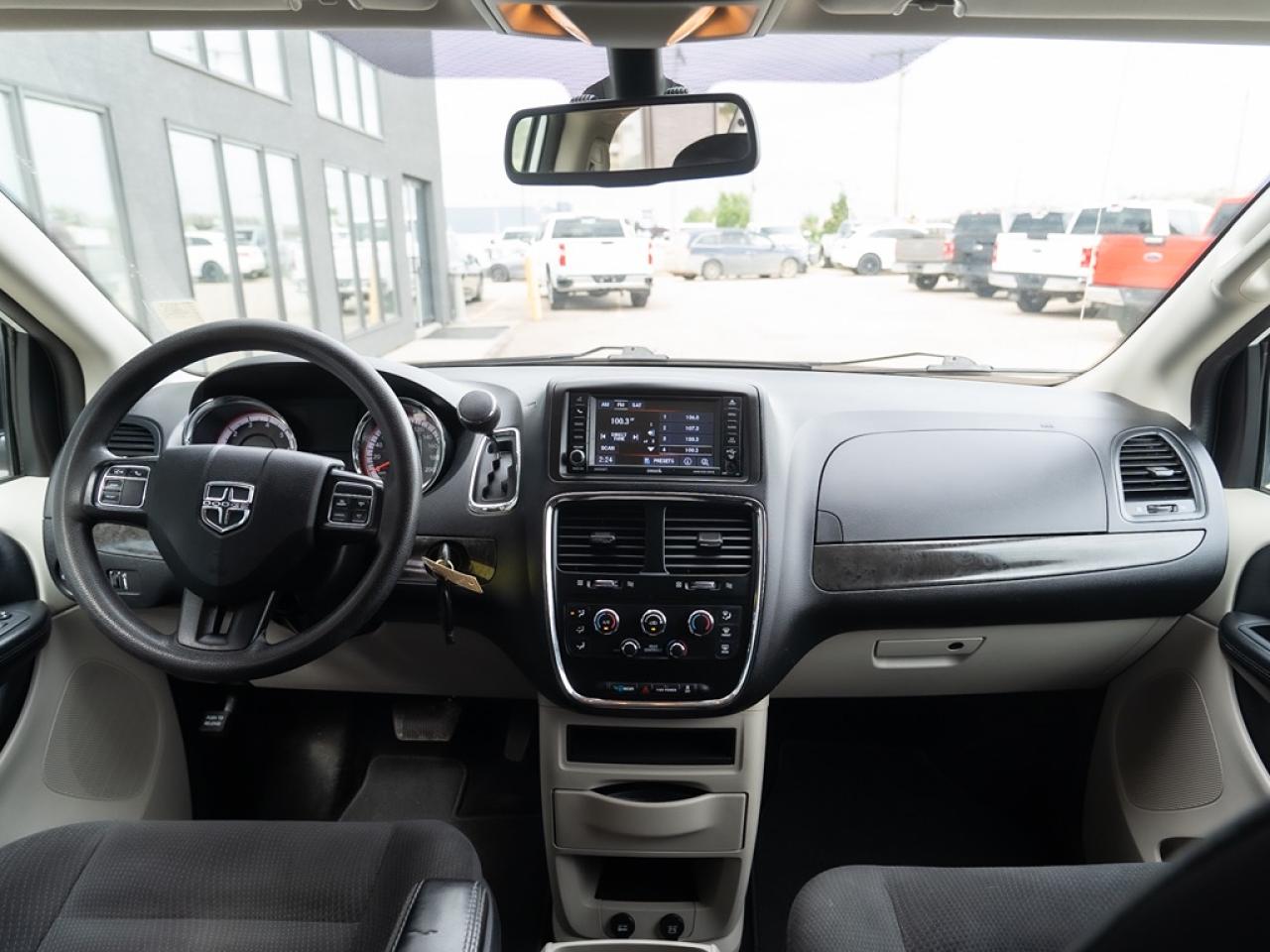2019 Dodge Grand Caravan SXT Photo30