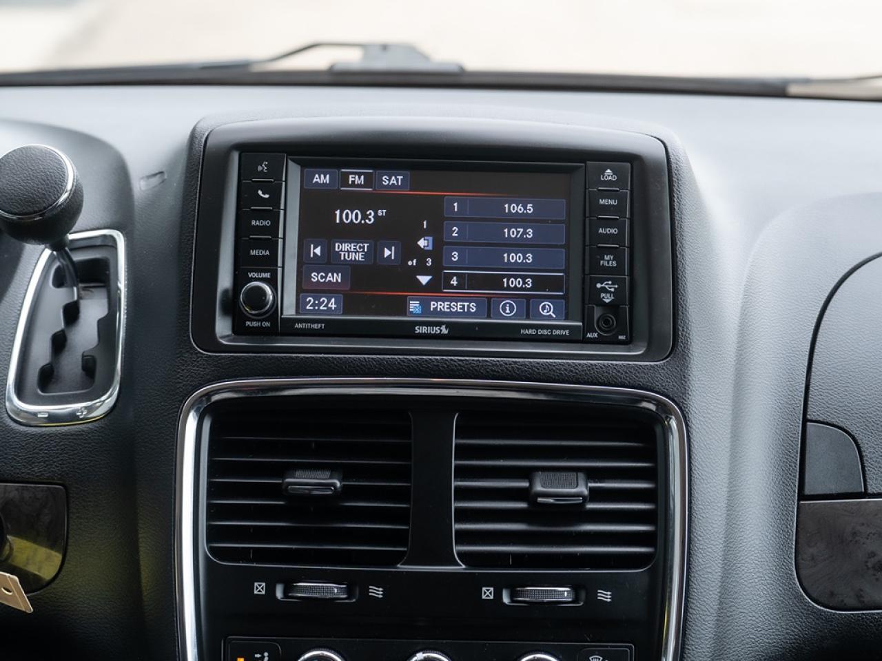 2019 Dodge Grand Caravan SXT Photo8