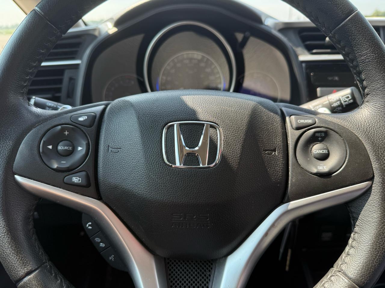 2016 Honda Fit EX | Backup Camera | Sunroof | Heated Seats - Photo #17
