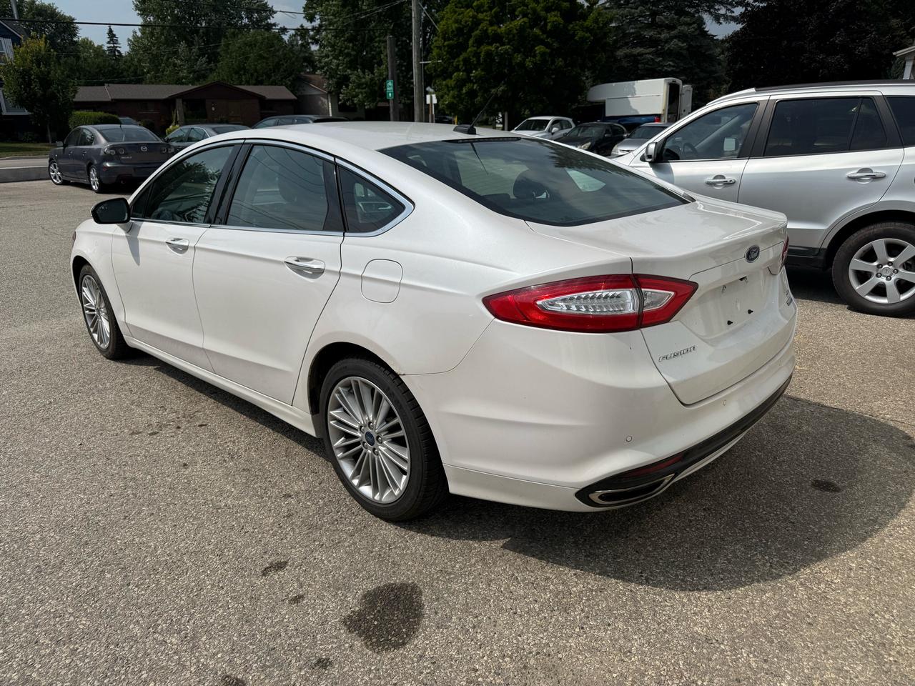 2016 Ford Fusion SE Photo