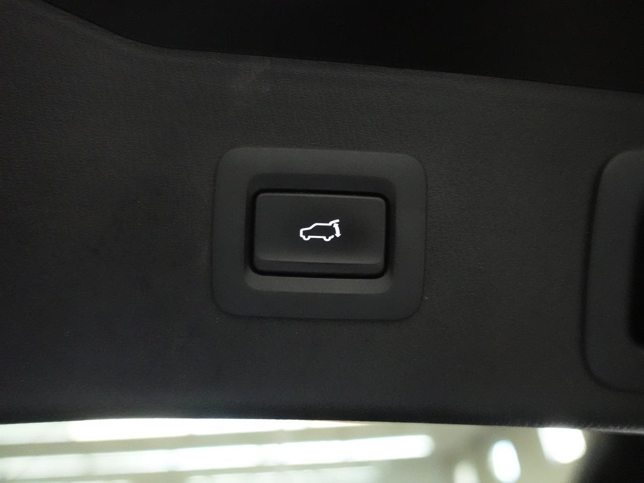 2023 Mazda CX-5 SIGNATURE | AWD | Nav | Leather | Sunroof | HUD
