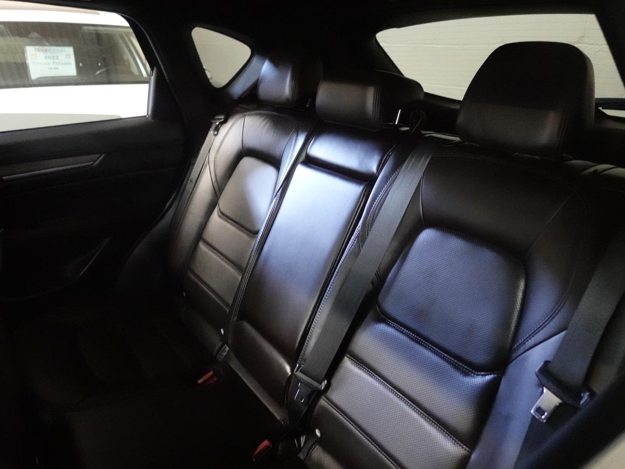 2023 Mazda CX-5 SIGNATURE | AWD | Nav | Leather | Sunroof | HUD
