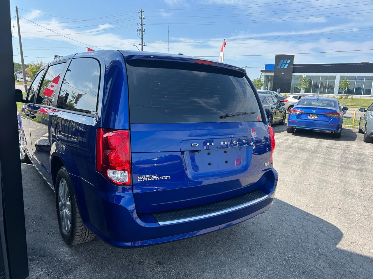 2019 Dodge Grand Caravan CANADA VALUE PACKAGE - Photo #3