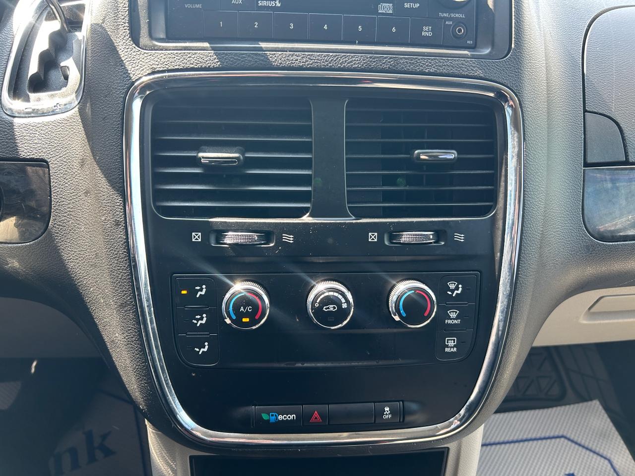 2019 Dodge Grand Caravan CANADA VALUE PACKAGE - Photo #10
