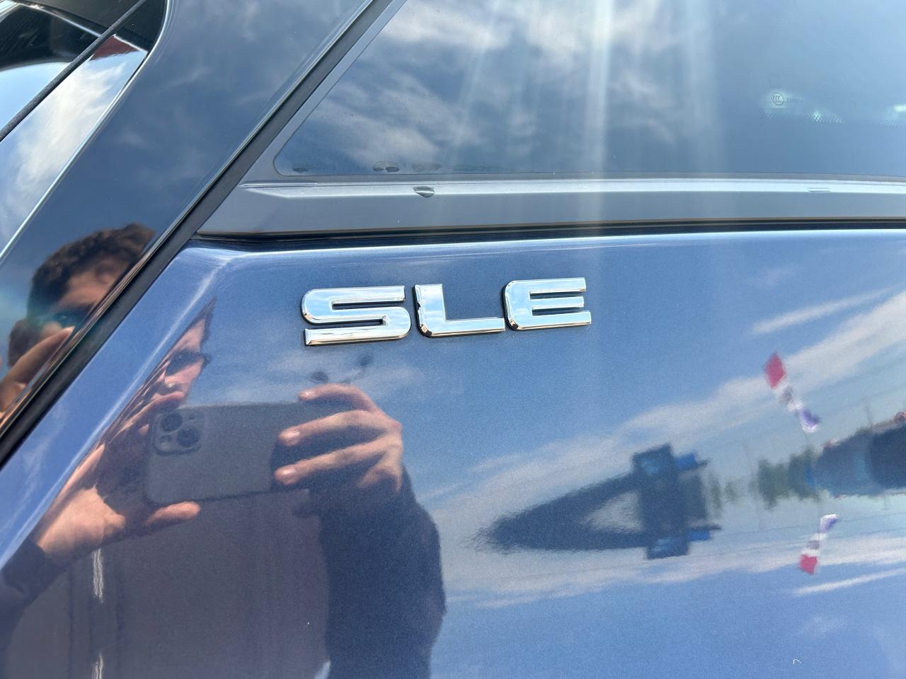 2019 GMC Terrain SLE Photo2