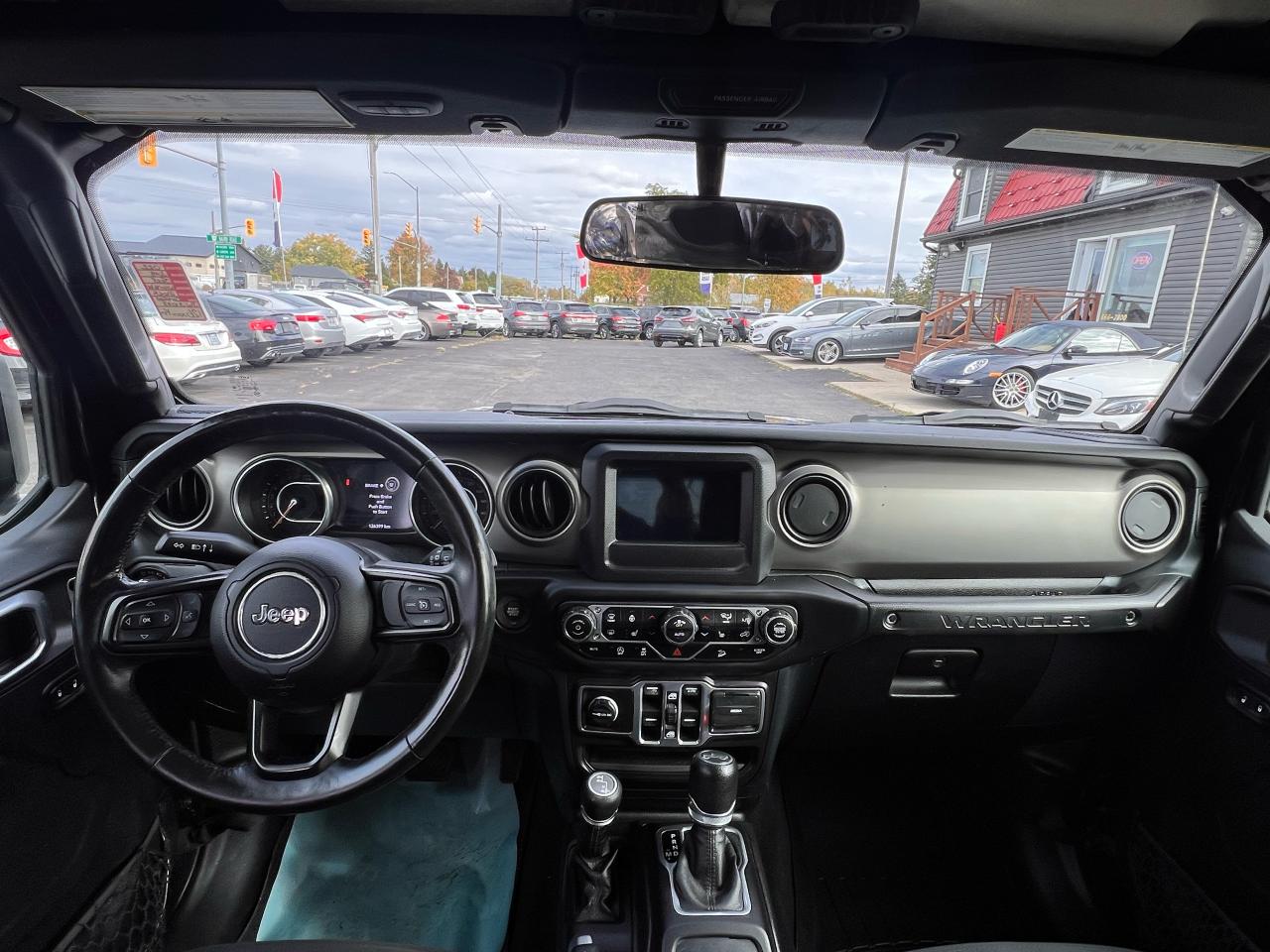 2018 Jeep Wrangler SPORT Photo16