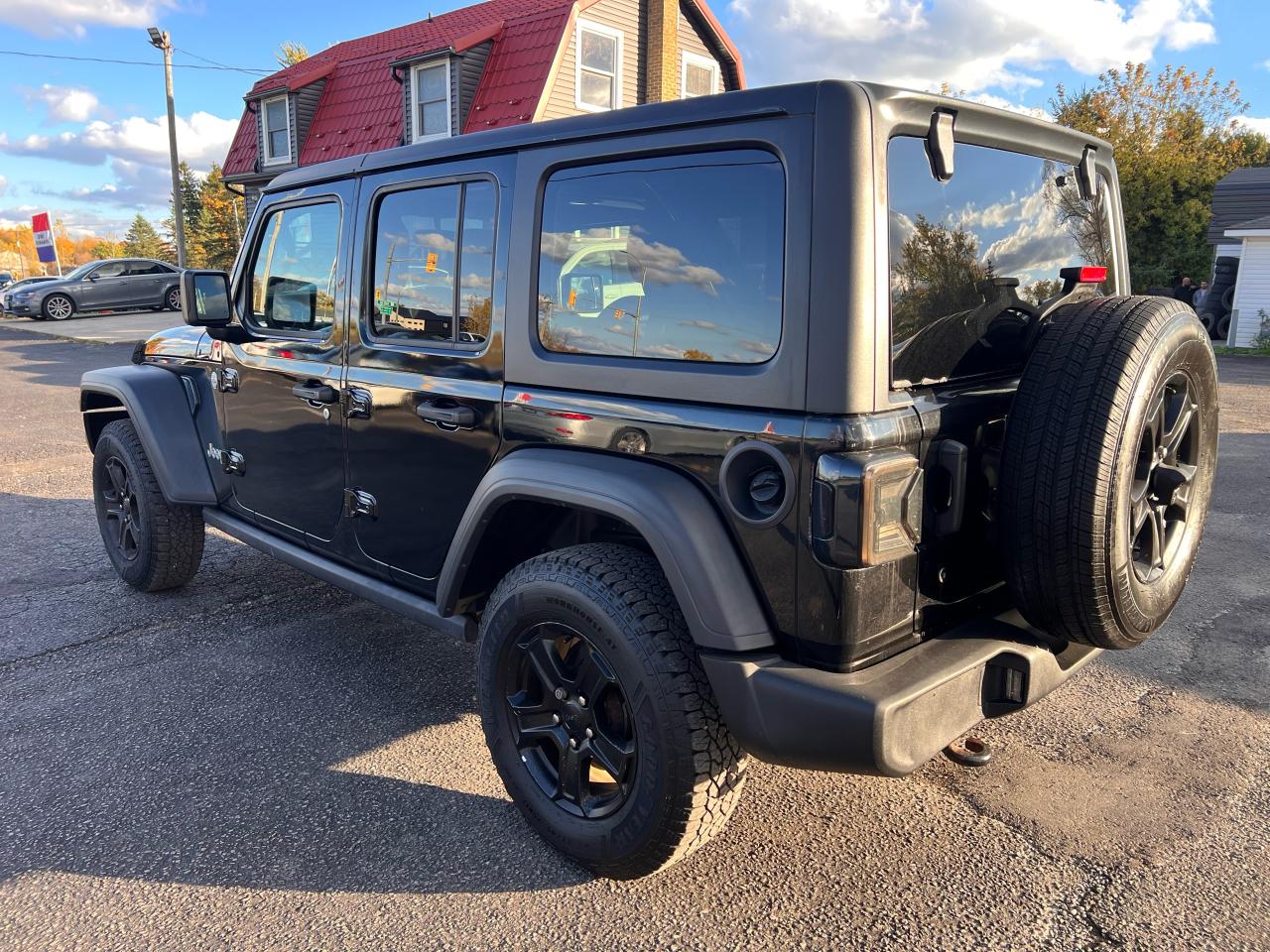 2018 Jeep Wrangler SPORT Photo35