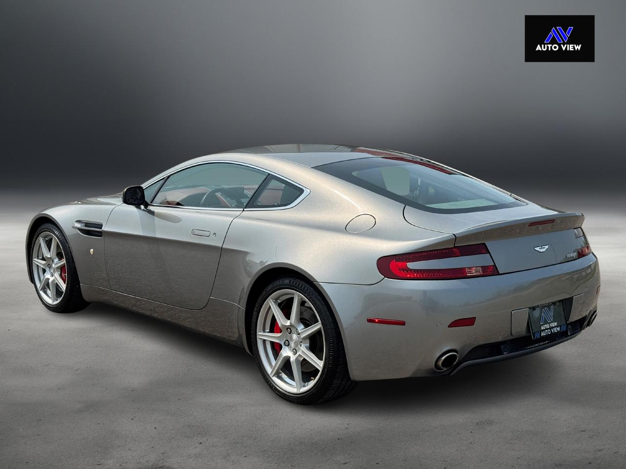 2008 Aston Martin Vantage Coupe **RED LEATHER INTERIOR** - Photo #7