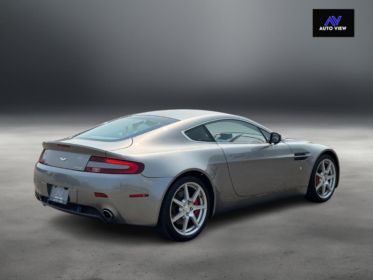 2008 Aston Martin Vantage Coupe **RED LEATHER INTERIOR** - Photo #5