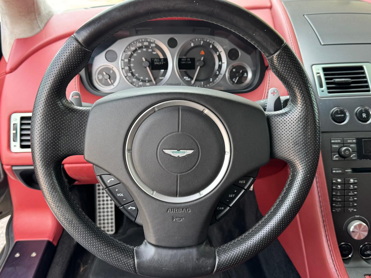 2008 Aston Martin Vantage Coupe **RED LEATHER INTERIOR** - Photo #21