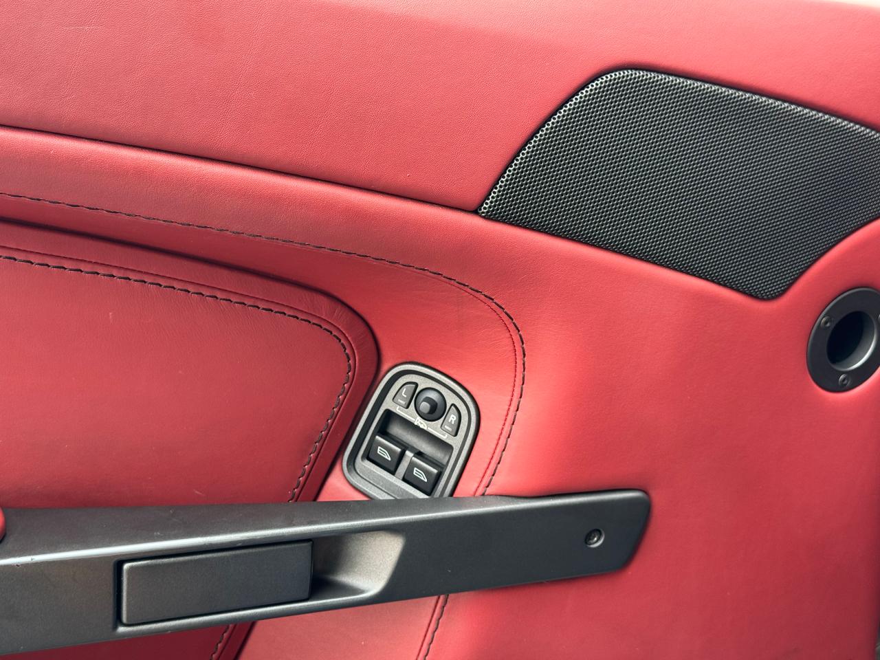 2008 Aston Martin Vantage Coupe **RED LEATHER INTERIOR** - Photo #31