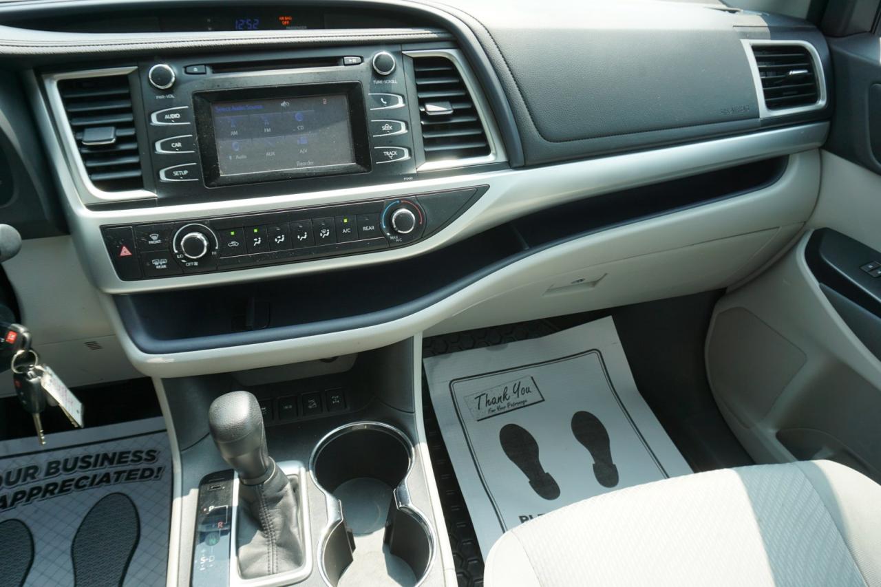2014 Toyota Highlander V6 LE AWD CERTIFIED *7 SEATS*ACCIDENT FREE* CAMERA BLUETOOTH CRUISE ALLOYS - Photo #11