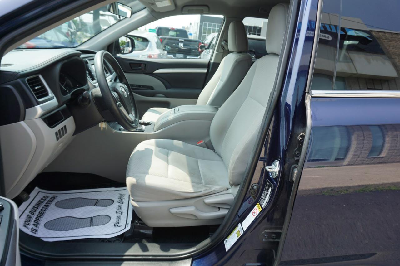 2014 Toyota Highlander V6 LE AWD CERTIFIED *7 SEATS*ACCIDENT FREE* CAMERA BLUETOOTH CRUISE ALLOYS - Photo #15