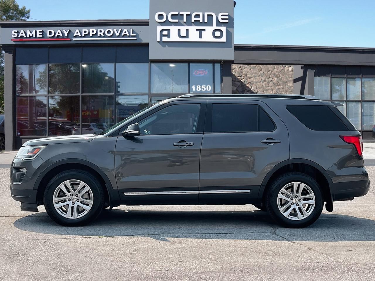 2018 Ford Explorer XLT 4WD - Photo #3