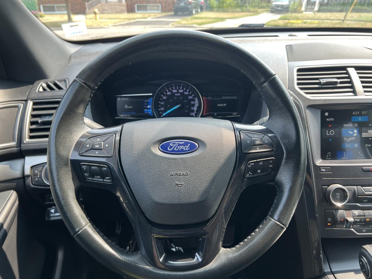 2018 Ford Explorer XLT 4WD - Photo #16