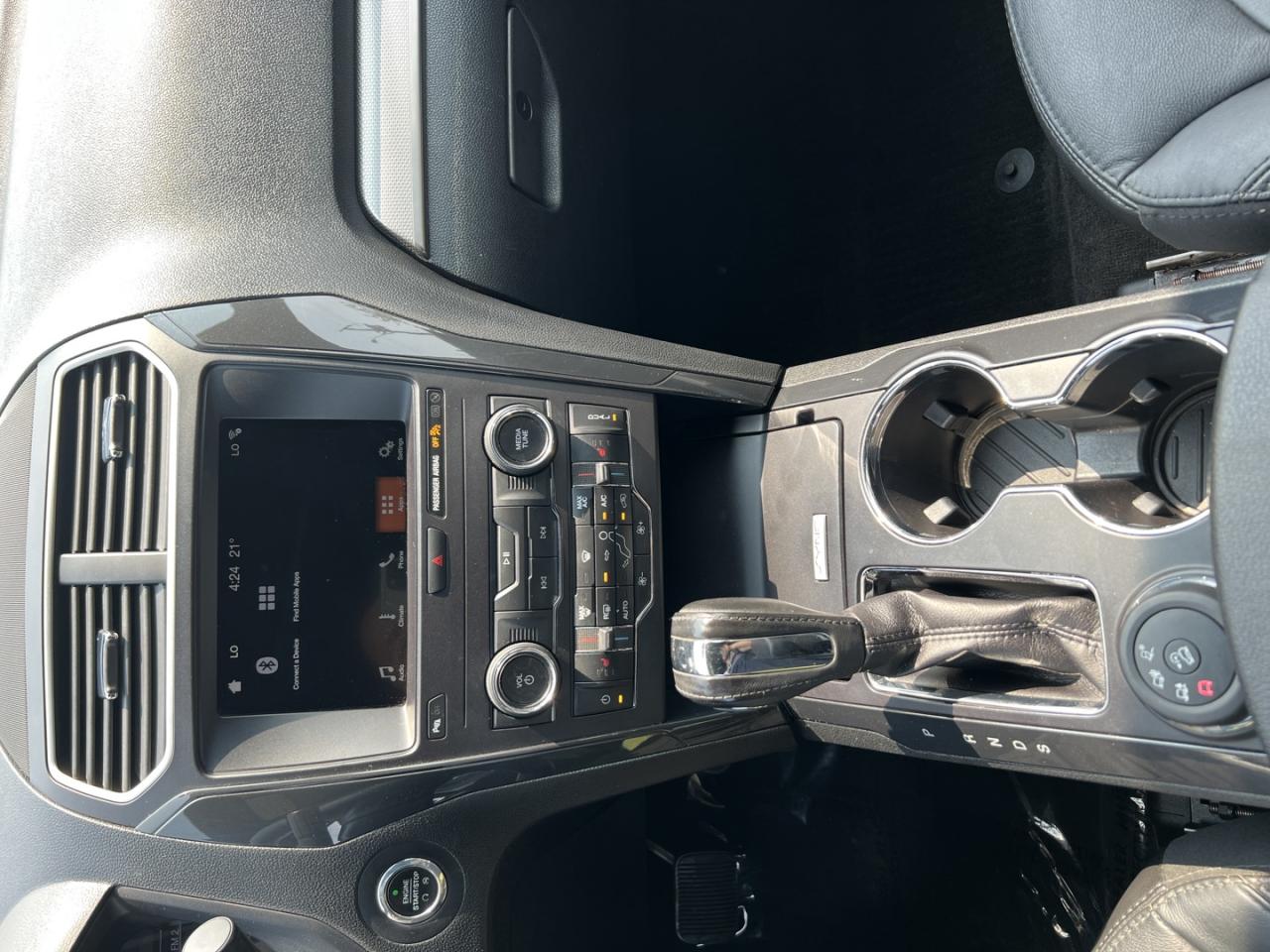 2018 Ford Explorer XLT 4WD - Photo #20