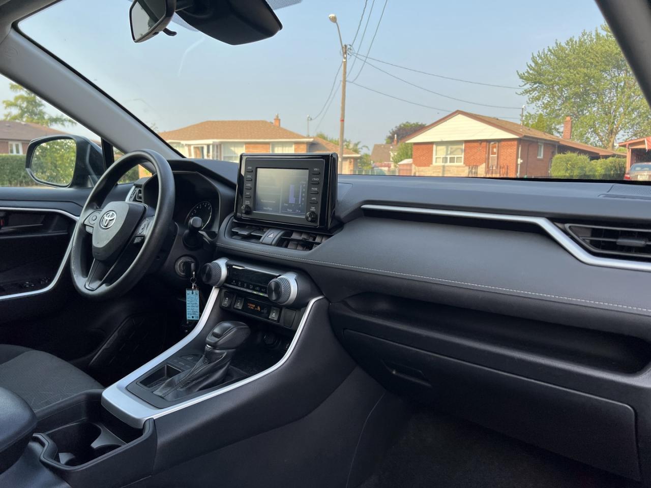2020 Toyota RAV4 LE - Photo #11