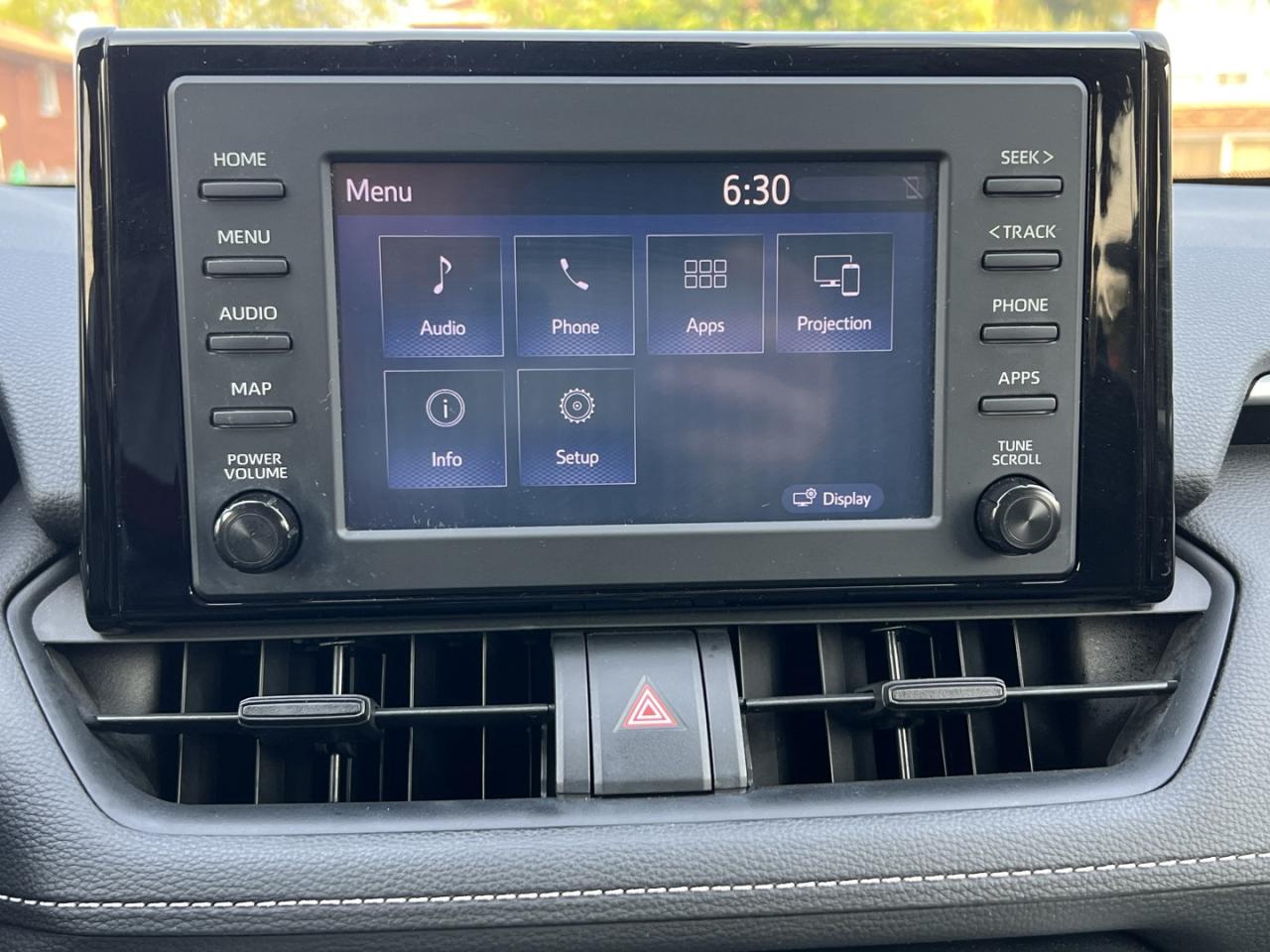 2020 Toyota RAV4 LE - Photo #17
