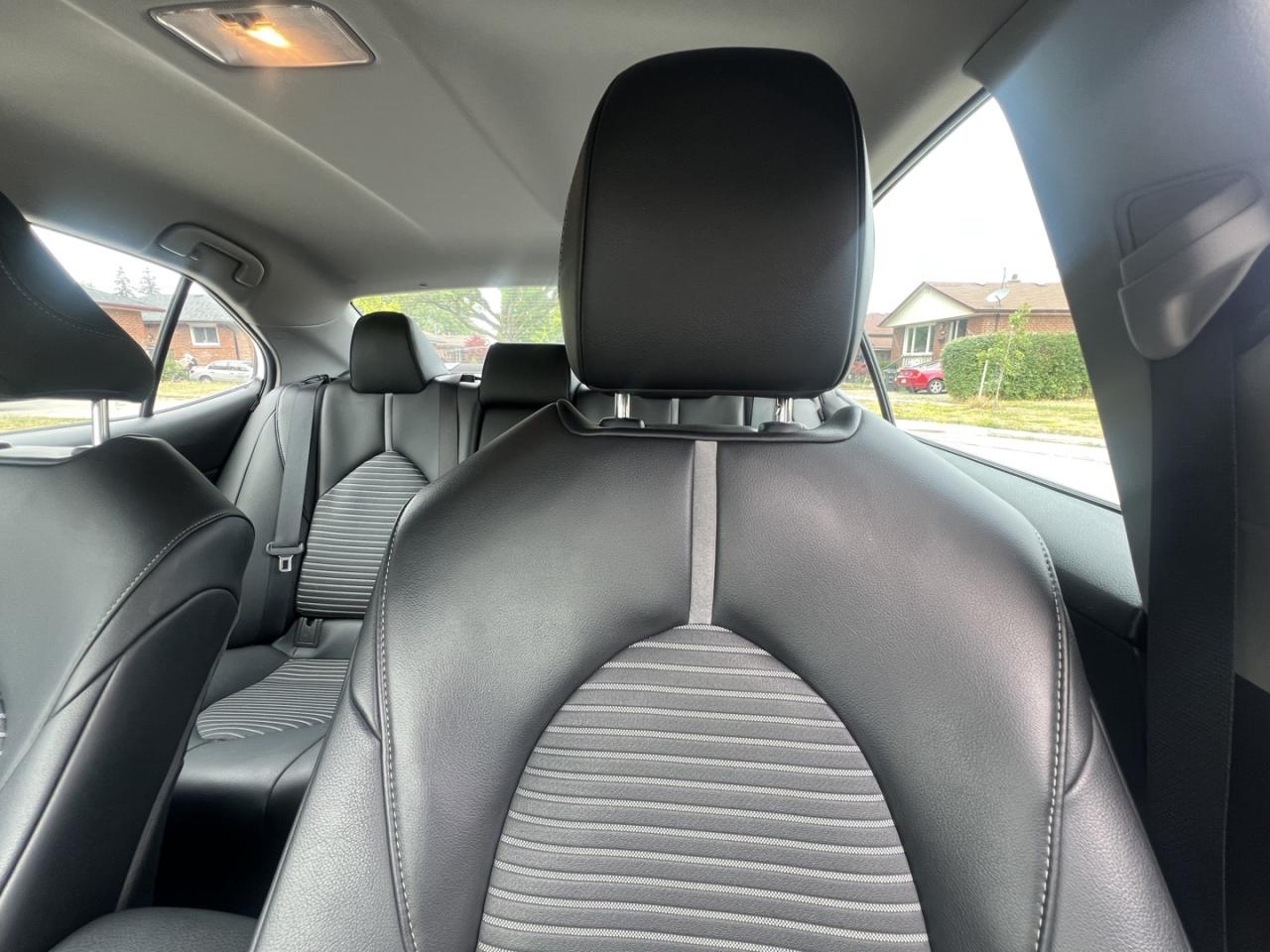 2020 Toyota Camry SE - Photo #6