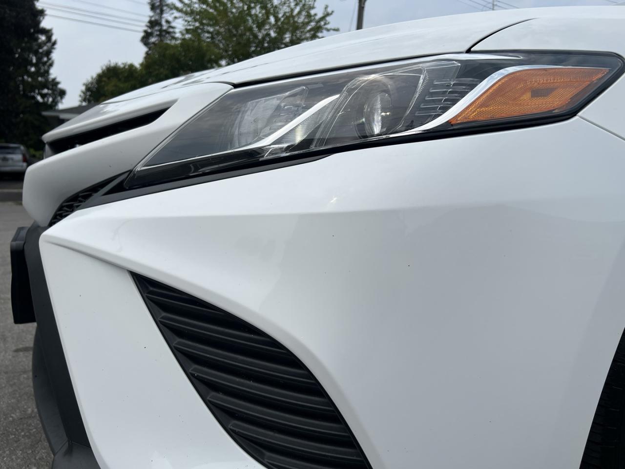 2020 Toyota Camry SE - Photo #7