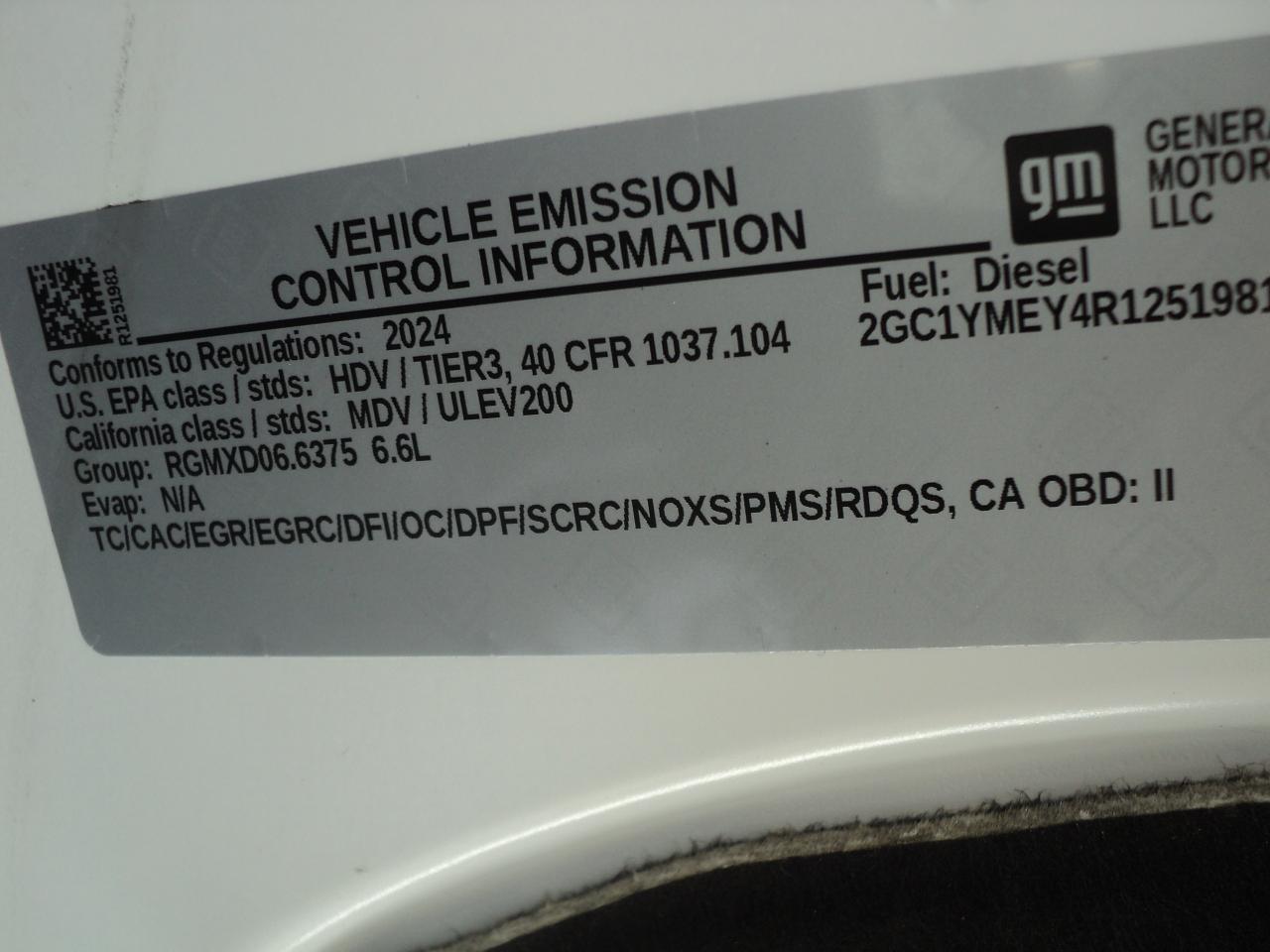 2024 Chevrolet Silverado 2500 Custom CrewCab4WD 6.6L8cylDuramaxDiesel 6'10"Box - Photo #34