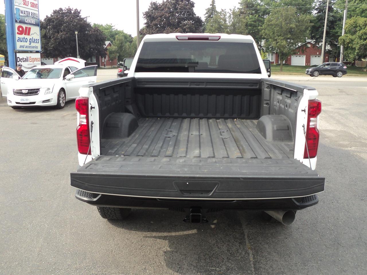 2024 Chevrolet Silverado 2500 Custom CrewCab4WD 6.6L8cylDuramaxDiesel 6'10"Box - Photo #7