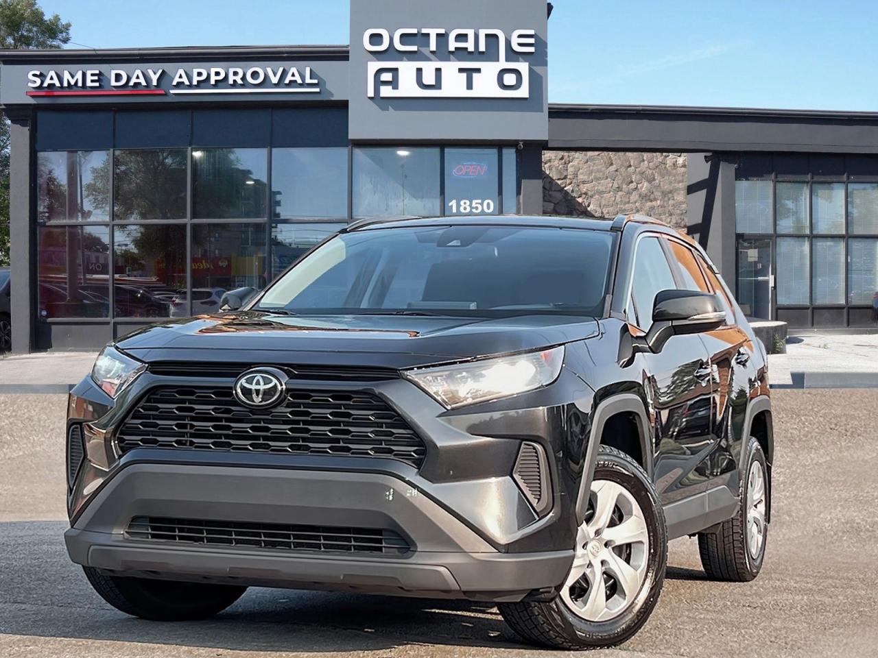 Used 2020 Toyota RAV4 LE for sale in Scarborough, ON