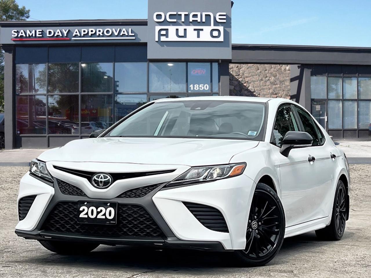 Used 2020 Toyota Camry SE for sale in Scarborough, ON