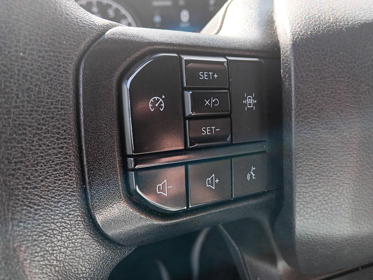 1754607875906