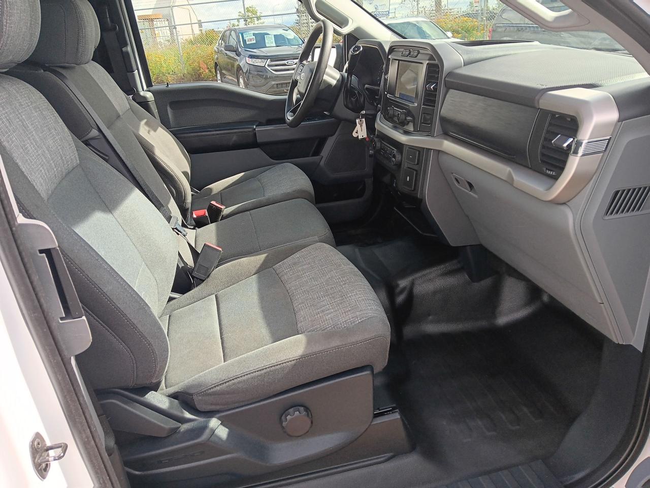 2021 Ford F-150 XLT Supercab 4x4, BU Cam Trailer Package, Blindspo - Photo #22
