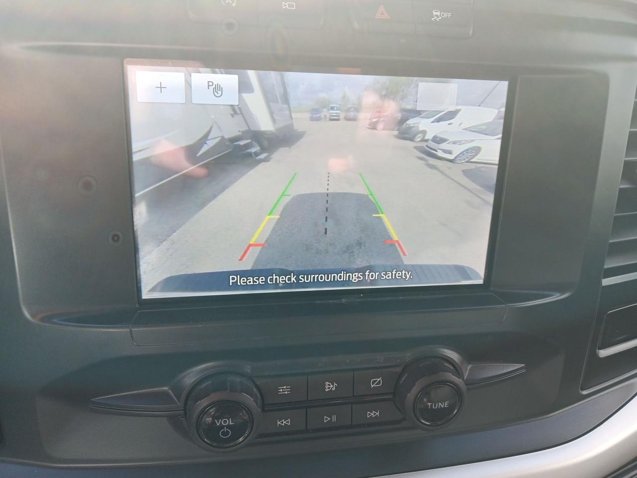 2021 Ford F-150 XLT Supercab 4x4, BU Cam Trailer Package, Blindspo - Photo #24