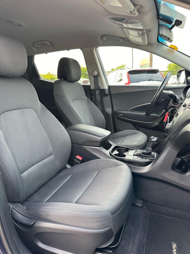 2017 Hyundai Santa Fe Sport Premium Photo