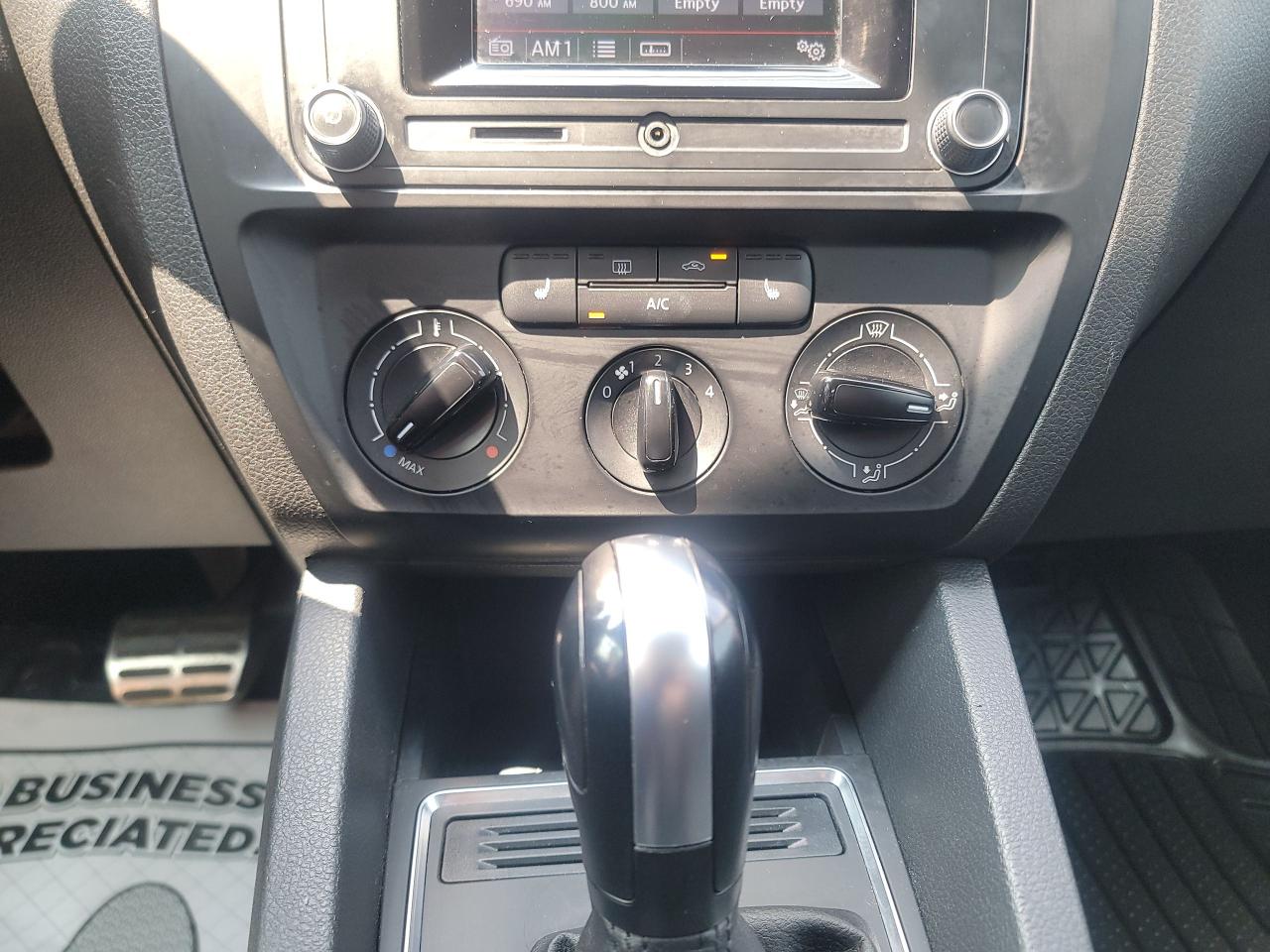 2016 Volkswagen Jetta Trendline - Photo #18