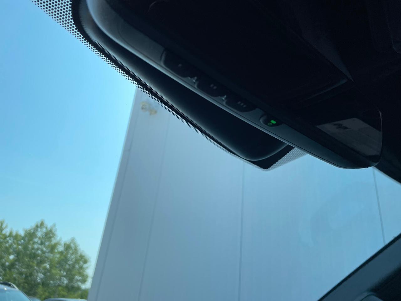 2025 Toyota Tundra Limited  Photo