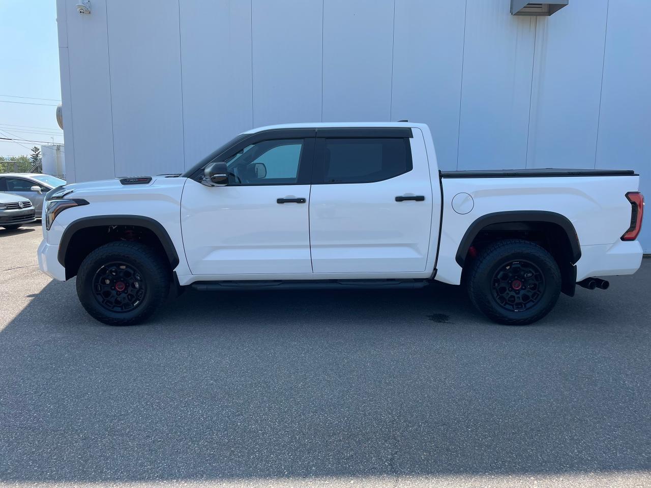 2025 Toyota Tundra Limited  Photo1