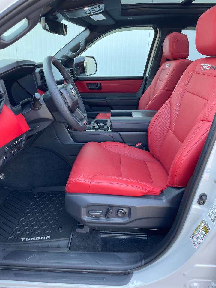 2025 Toyota Tundra Limited  Photo