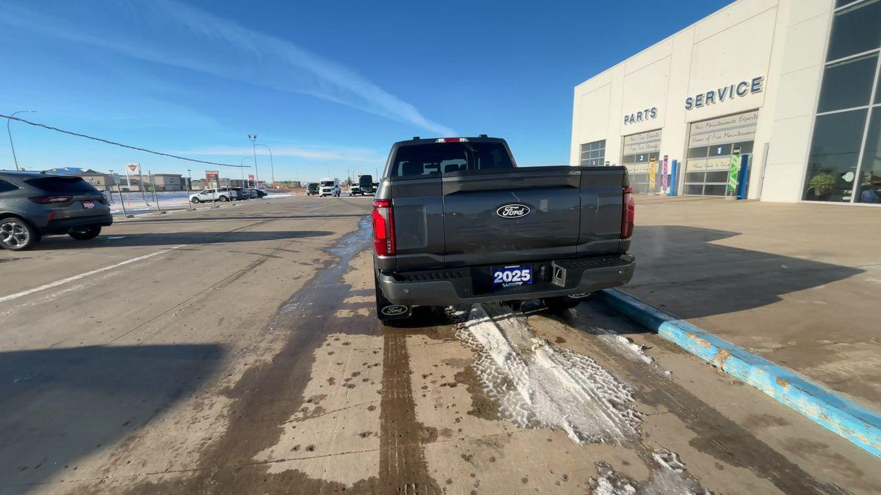 2025 Ford F-150 Lariat 4WD SuperCrew 5.5' Box Photo5