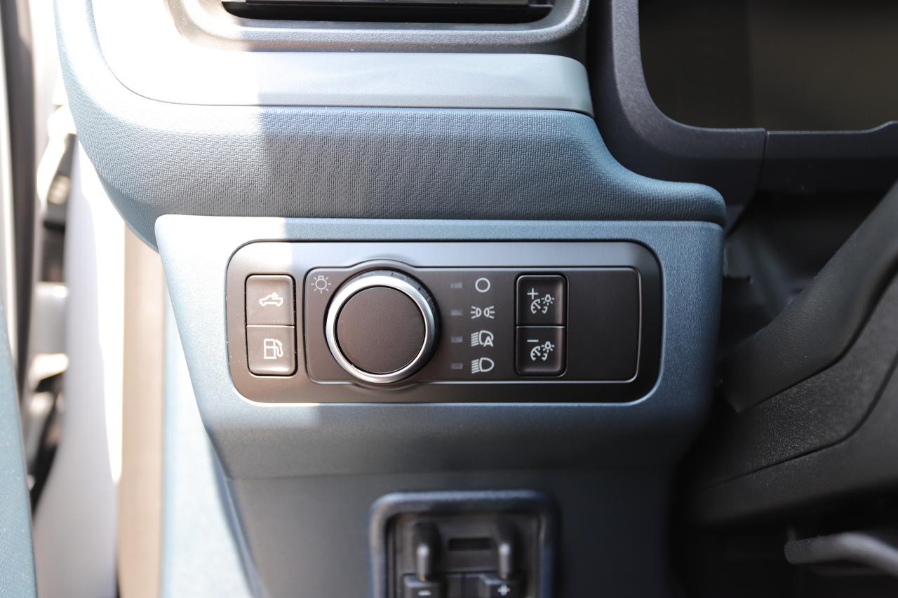 2025 Ford Maverick XLT AWD SuperCrew Photo5