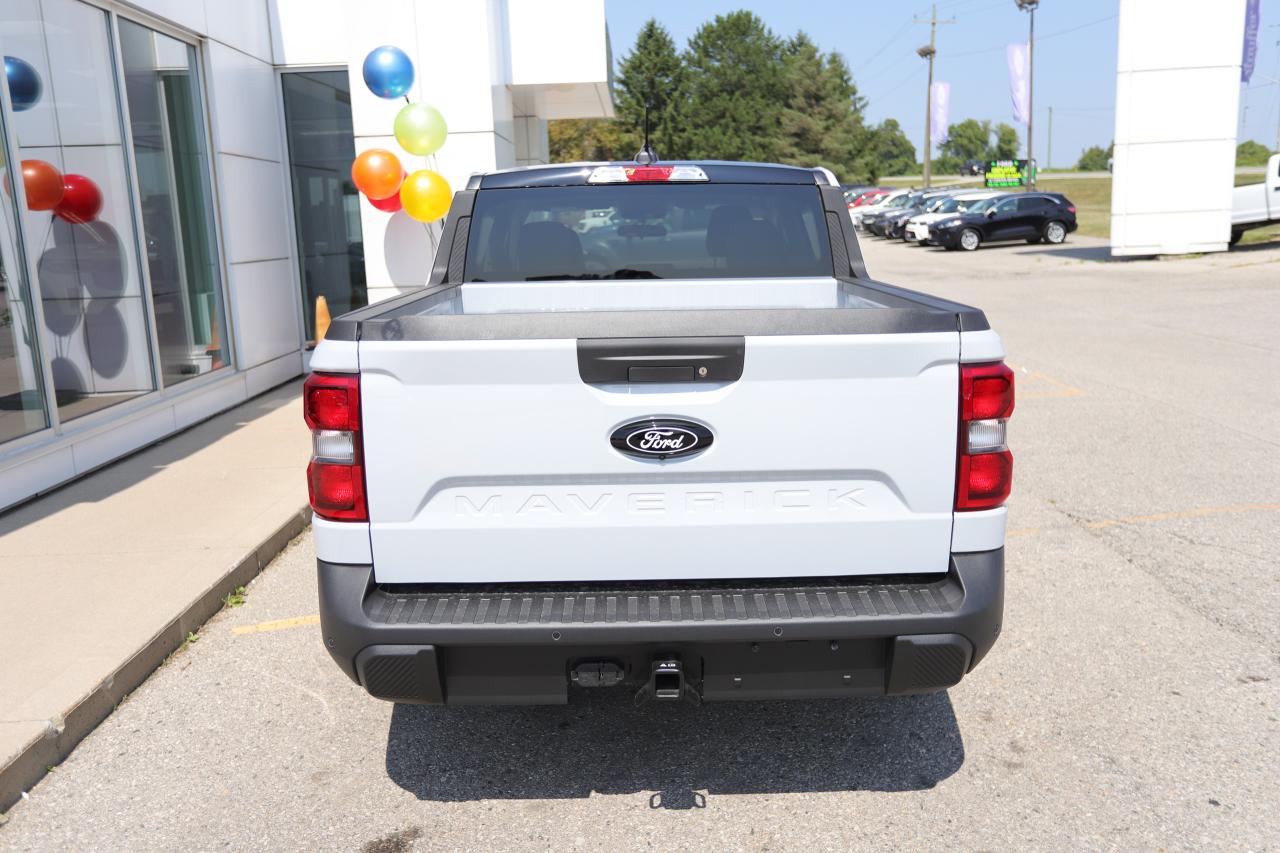 2025 Ford Maverick XLT AWD SuperCrew Photo4