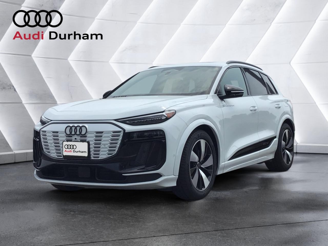 Used 2025 Audi Q3 Technik + Demo! | Blk Pkg | Comfort Pkg for sale in Whitby, ON