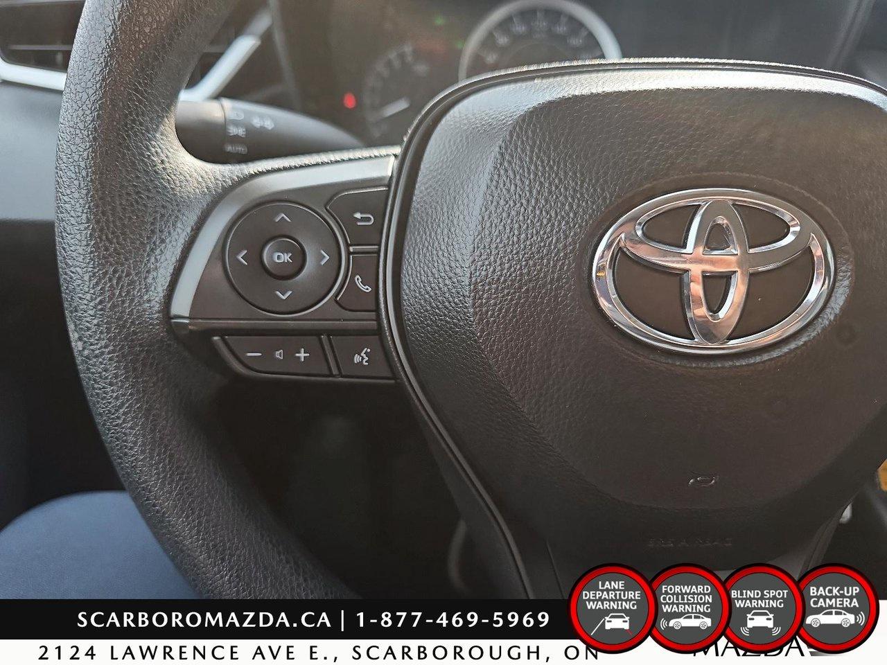 2020 Toyota Corolla LE Photo