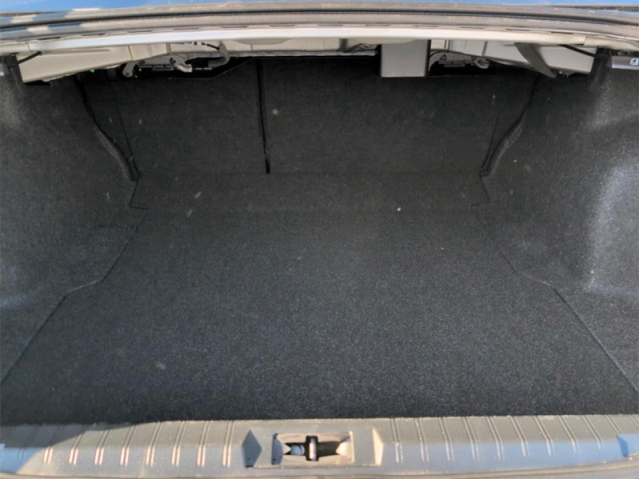 2019 Subaru Legacy 4dr Sdn 2.5i CVT  **VERY LOW KMS - AWD** Photo