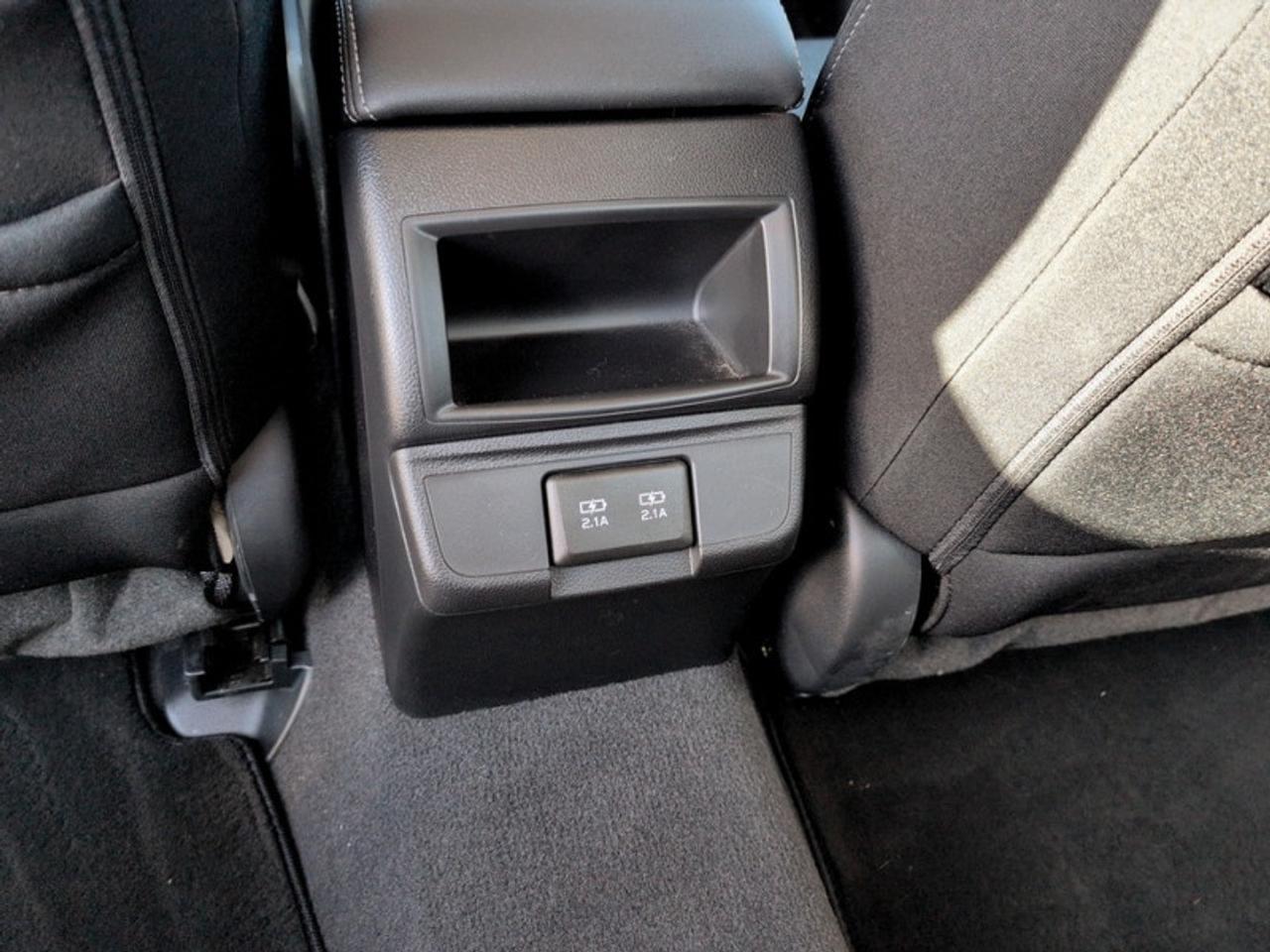 2019 Subaru Legacy 4dr Sdn 2.5i CVT  **VERY LOW KMS - AWD** Photo