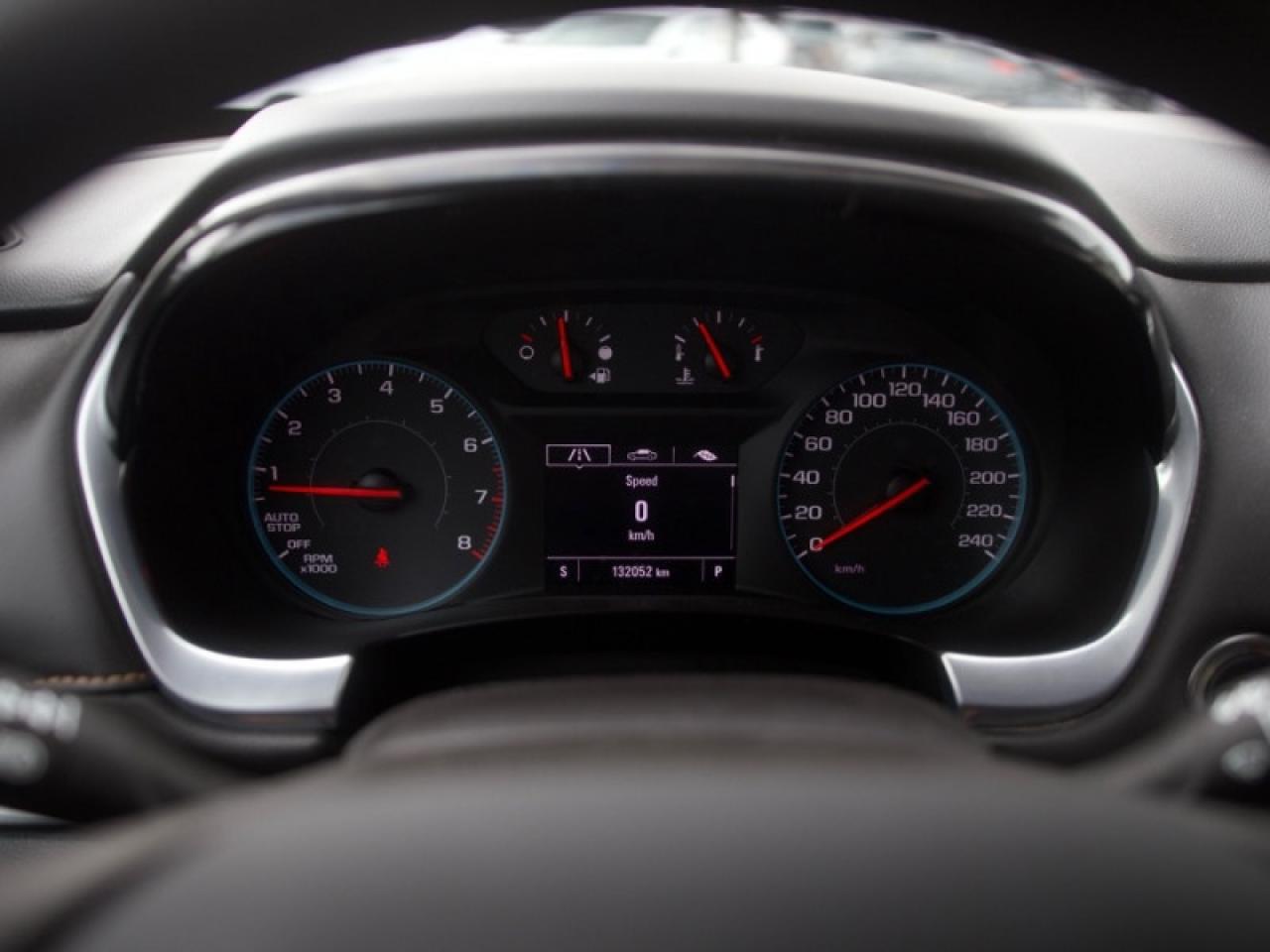 2021 Chevrolet Traverse LS  **8 PASSENGER** Photo
