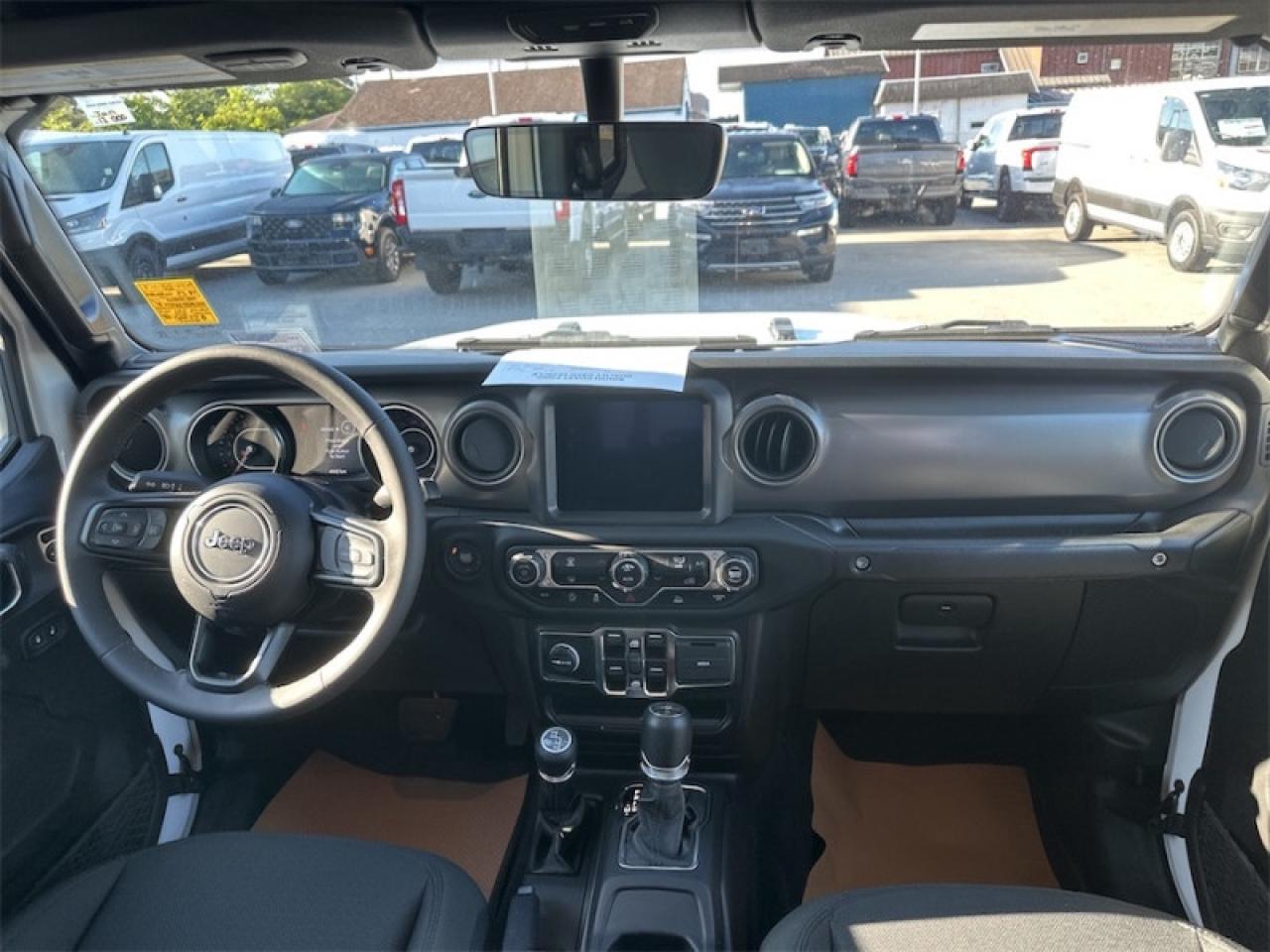 2023 Jeep Gladiator Willys  - Aluminum Wheels Photo5