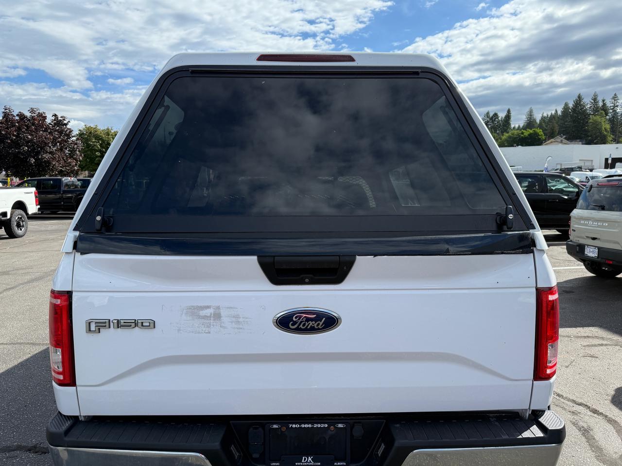 2017 Ford F-150 XLT Photo3