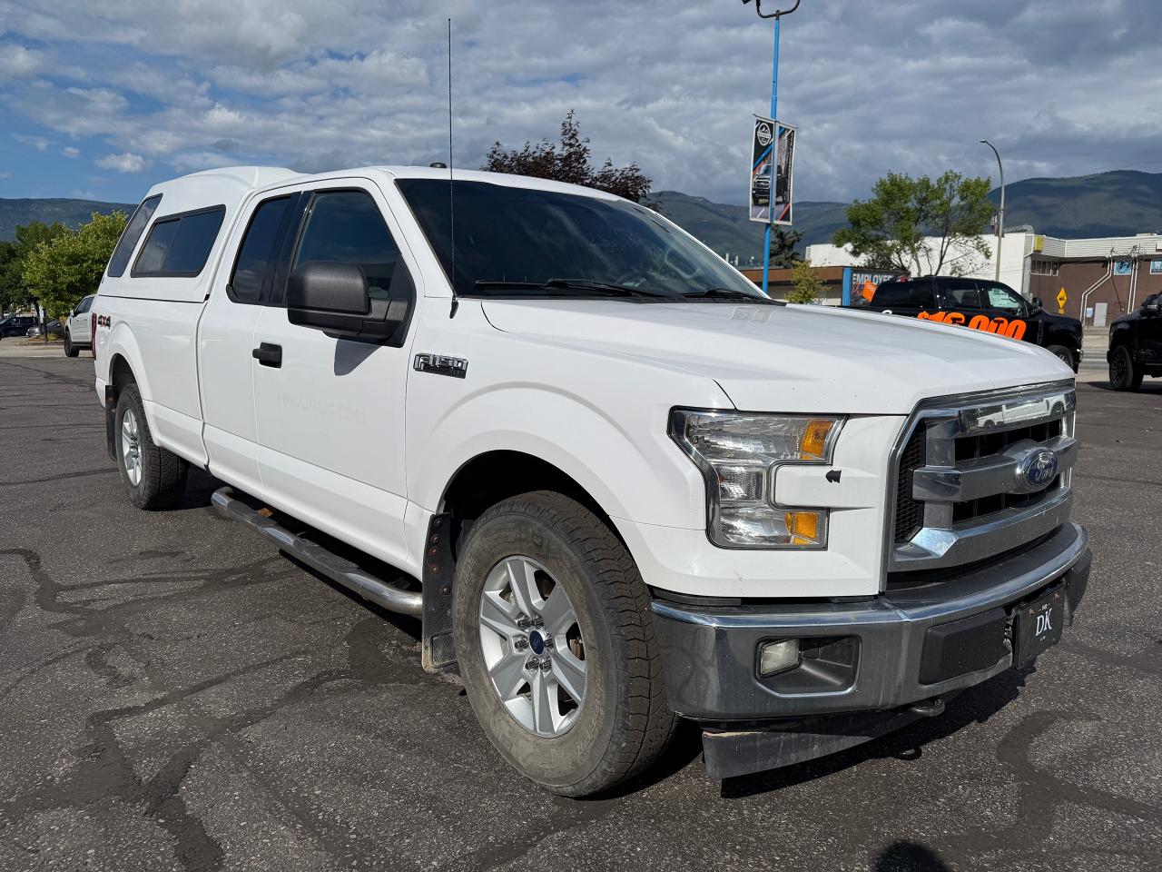 2017 Ford F-150 XLT Photo5
