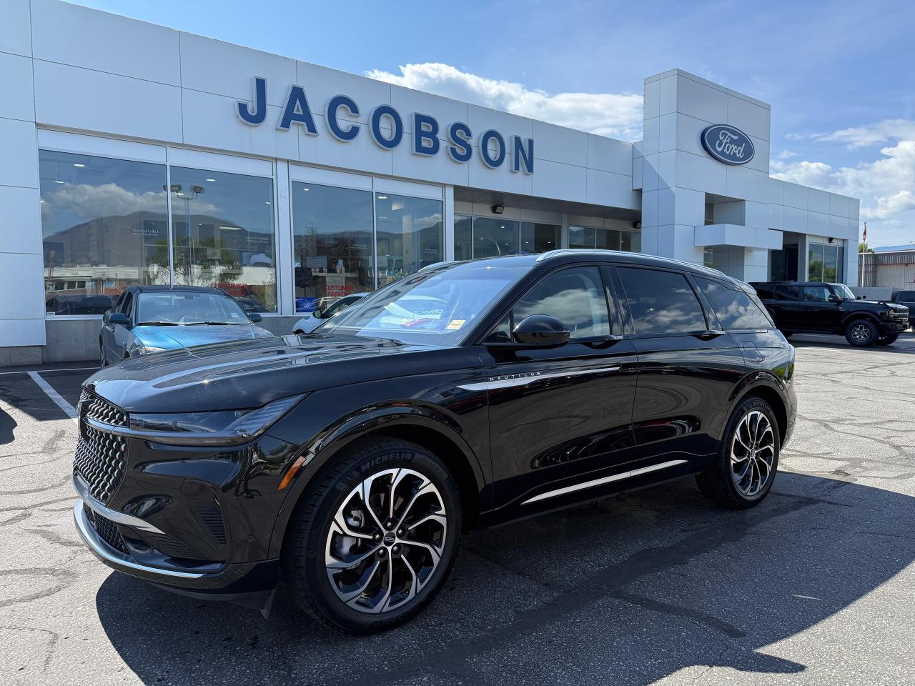 Used 2024 Lincoln Nautilus RESERVE for sale in Salmon Arm, BC